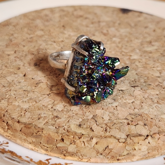 Sparkly druzy rings. 1 bright pink,1 medium purple and 1 rough Rainbow Titanium - Picture 8 of 11
